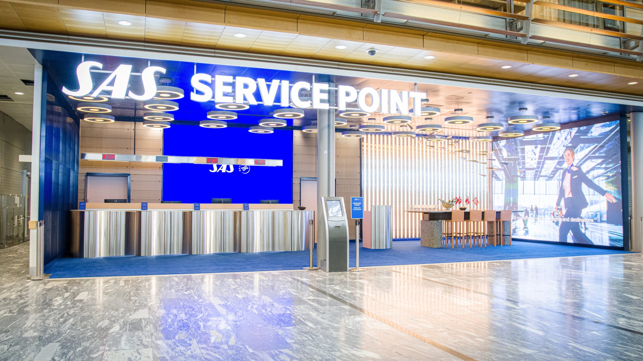 SAS — Lounger & Express Check-in